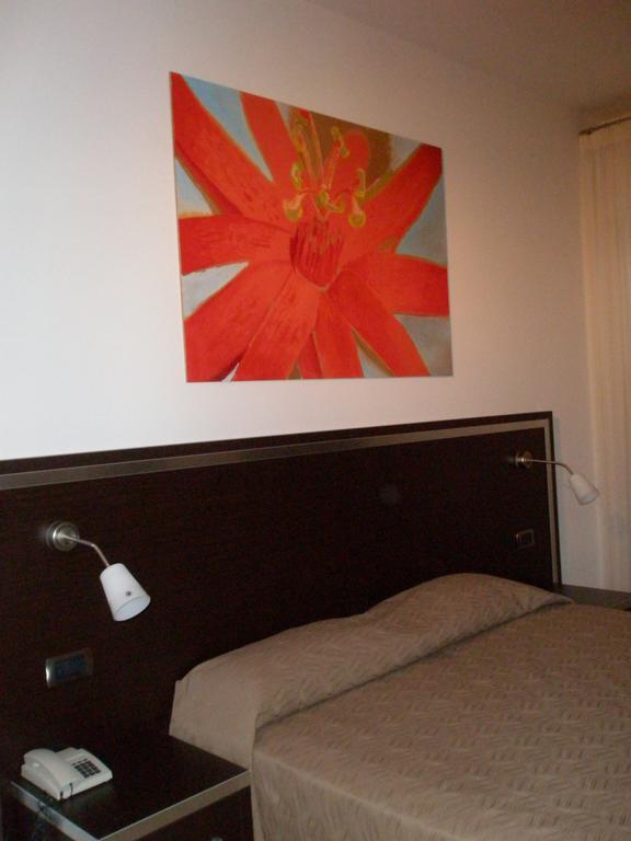 Hotel Florence San Benedetto del Tronto Exterior foto